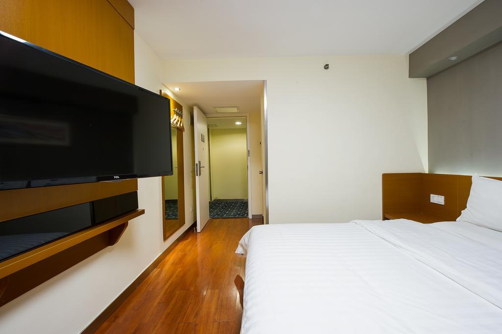7Days Premium Shenzhen High New Science And Technology Park Subway Station Hotel Exterior photo